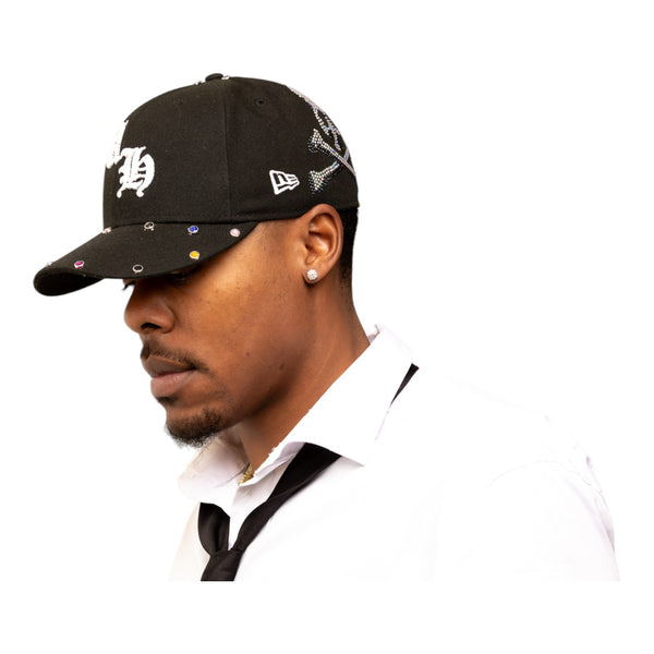 UH Logo Skull Fitted Cap (Black)